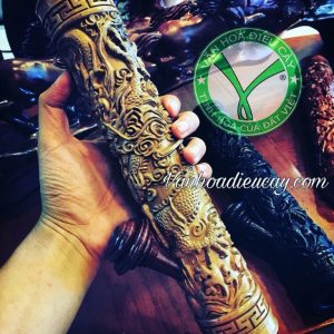 Vương Điếu® Bách Xanh: Gỗ của Nhà Phật, trừ tà, thơm, hút phê